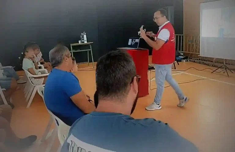 Talleres de Drones familiar en pabellón